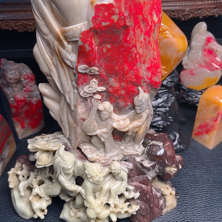 昌化石温*。昌化鸡血石精品摆件