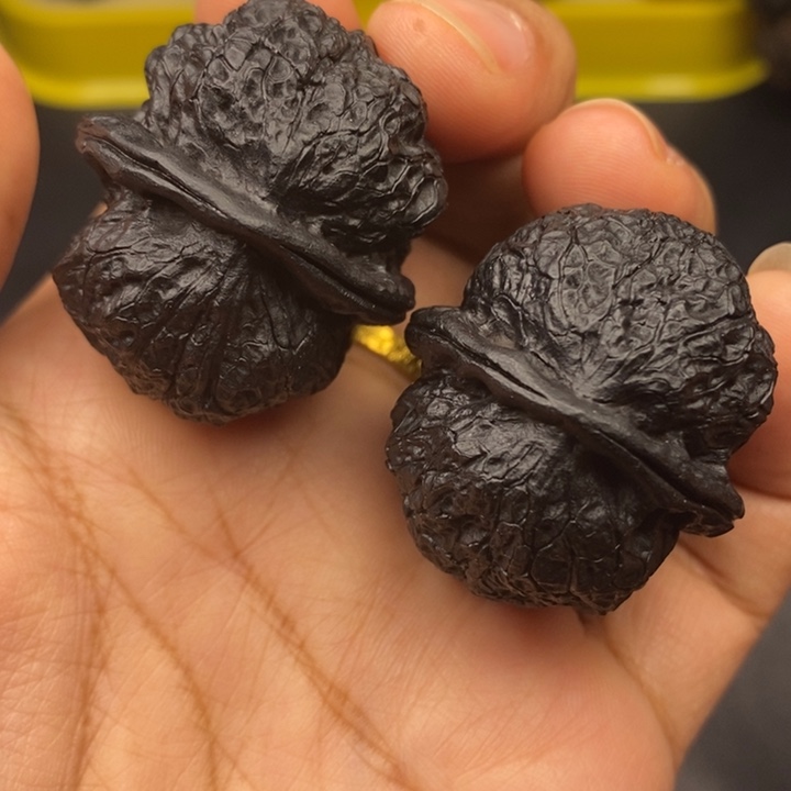 吊坠文玩核桃38尺饕餮金蟾