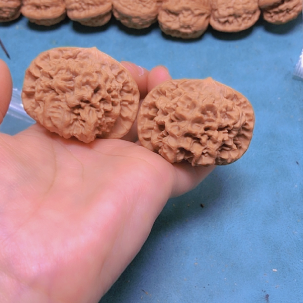 【闪购商品】把件核桃50官帽有修