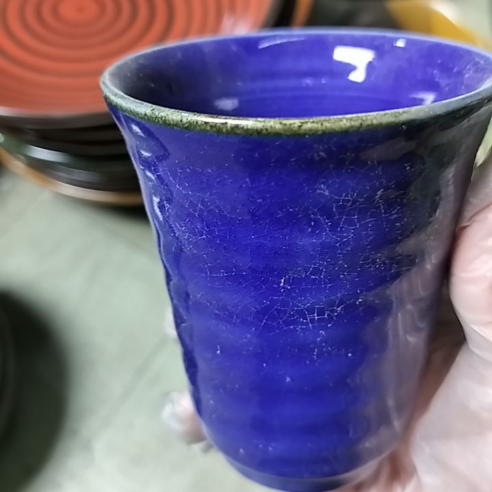 盘瓷片陶瓷杯盘壶碗都有