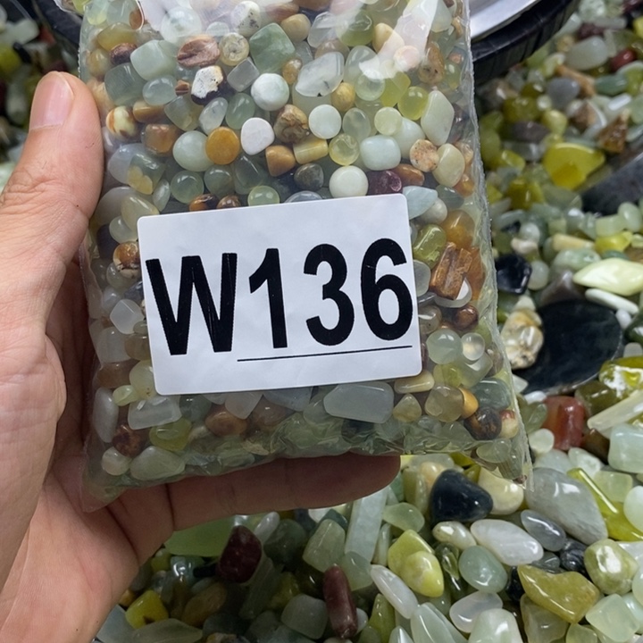 未镶嵌蛇纹石玉鱼缸石