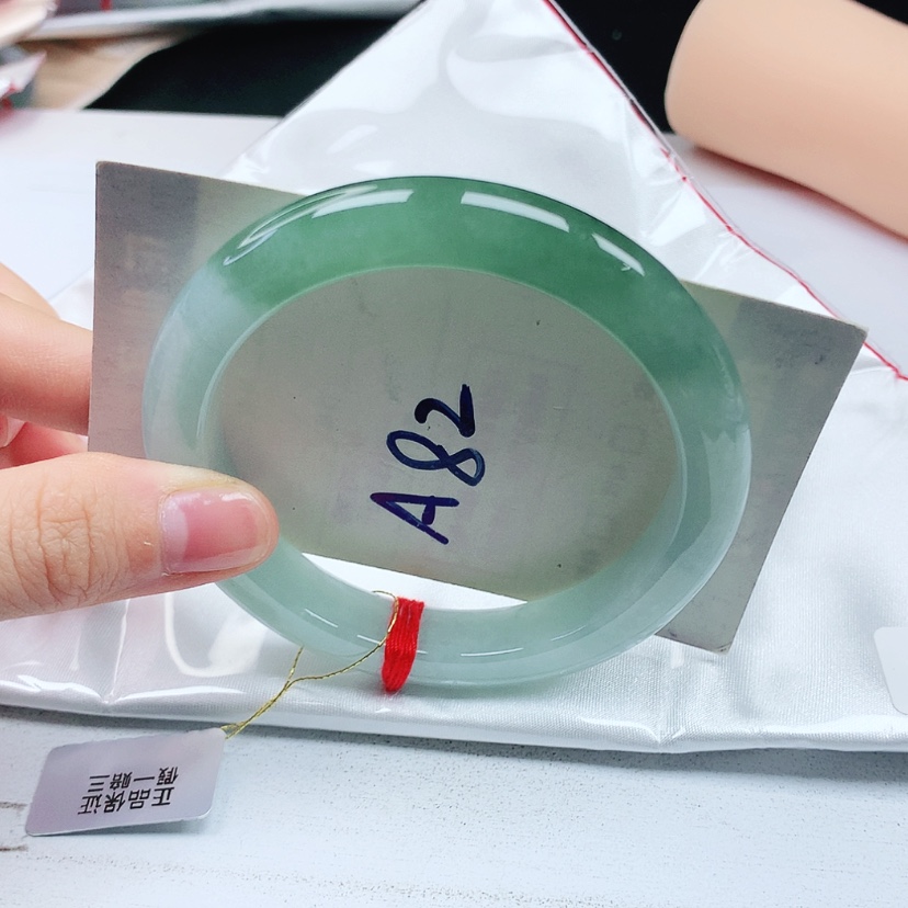 【闪购商品】翡翠手镯未镶嵌天然缅甸a货手镯57+