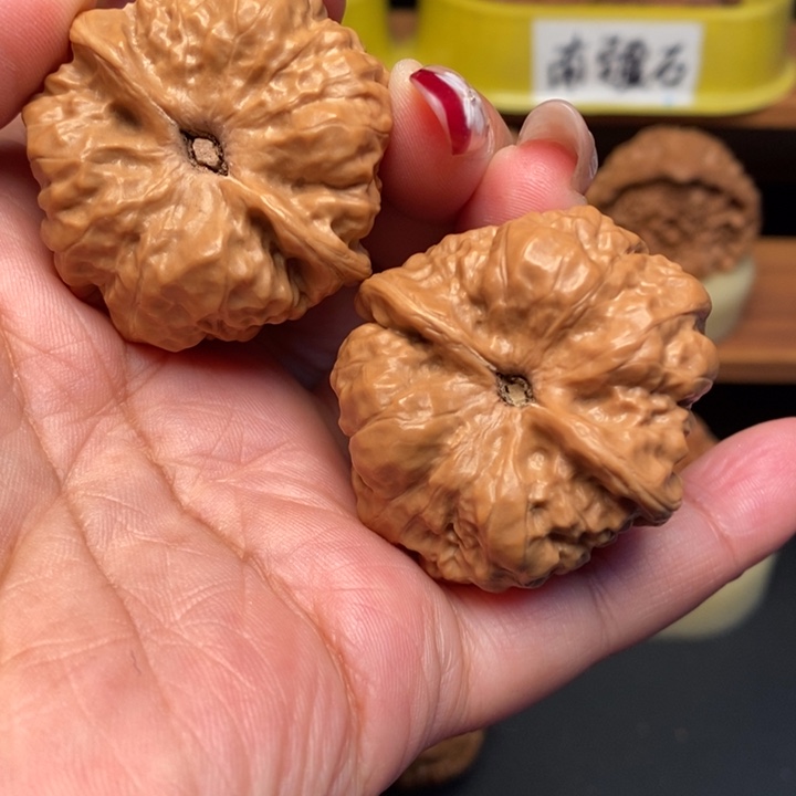 文玩核桃吊坠40蛤蟆头