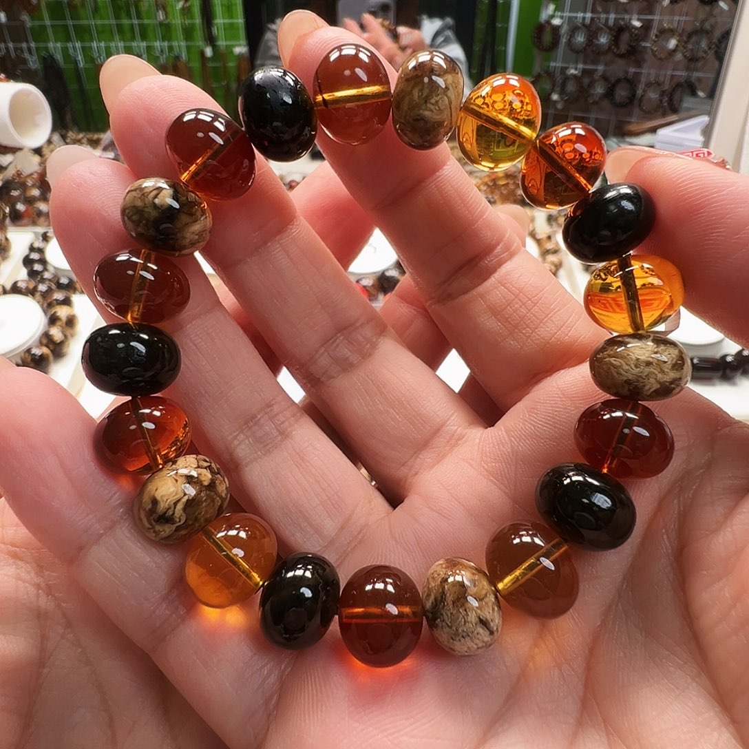 琥珀未镶嵌裸石抚顺琥珀11多宝