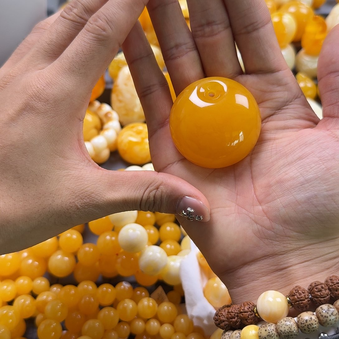 蜜蜡珠宝奇石未镶嵌公主扣