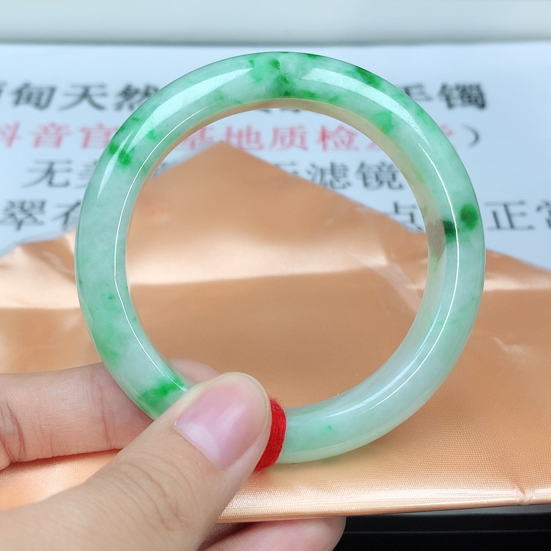 翡翠手镯未镶嵌2083正