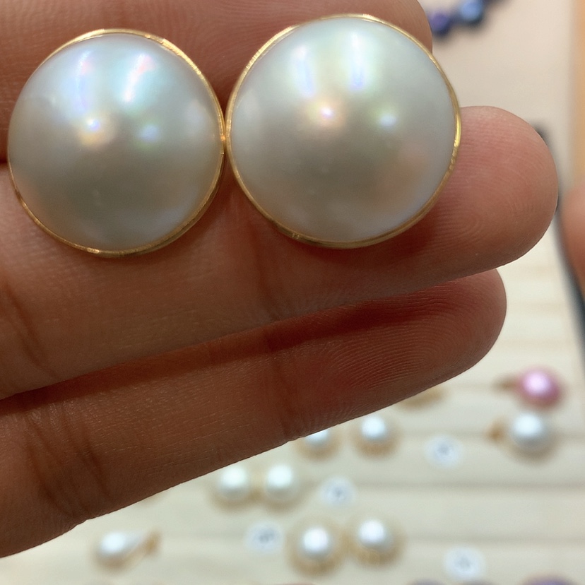 【闪购商品】耳饰拼合珍珠（马贝珠）18K金镶嵌