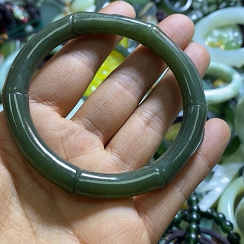 和田玉手镯未镶嵌自己备注口径