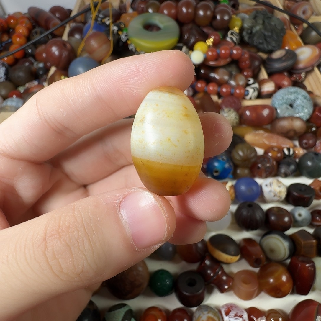 玛瑙/玉髓未镶嵌纯天然玛瑙珠子