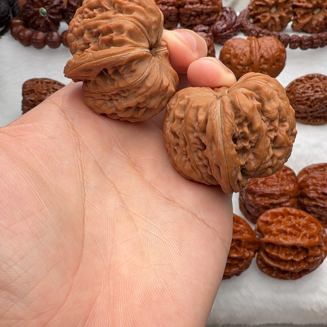 文玩核桃吊坠拱桥楼