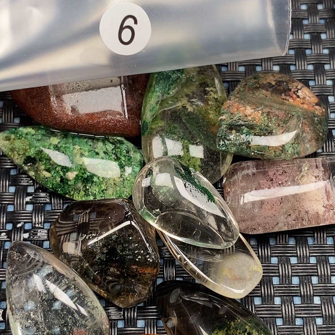 云***堂吊坠(不含链)未镶嵌水晶