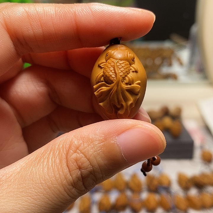 橄榄核吊坠橄榄核雕