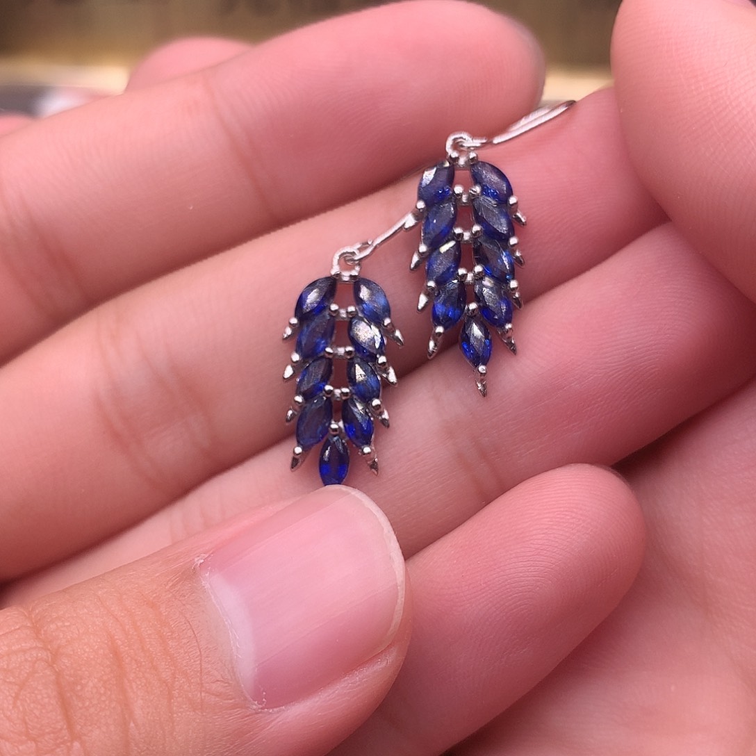 蓝宝石耳饰银S925镶嵌