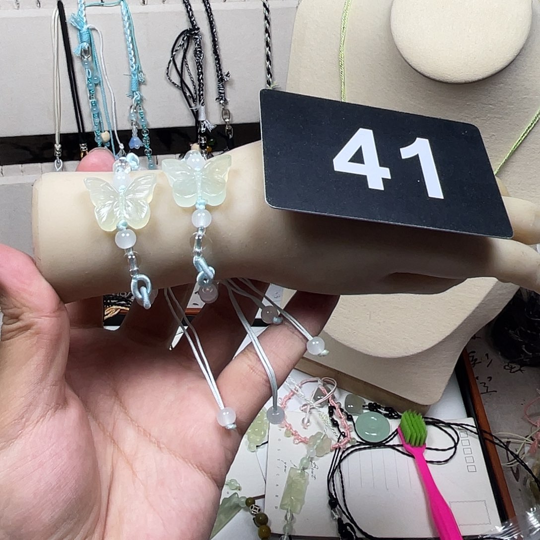 蛇纹石玉合金颈饰