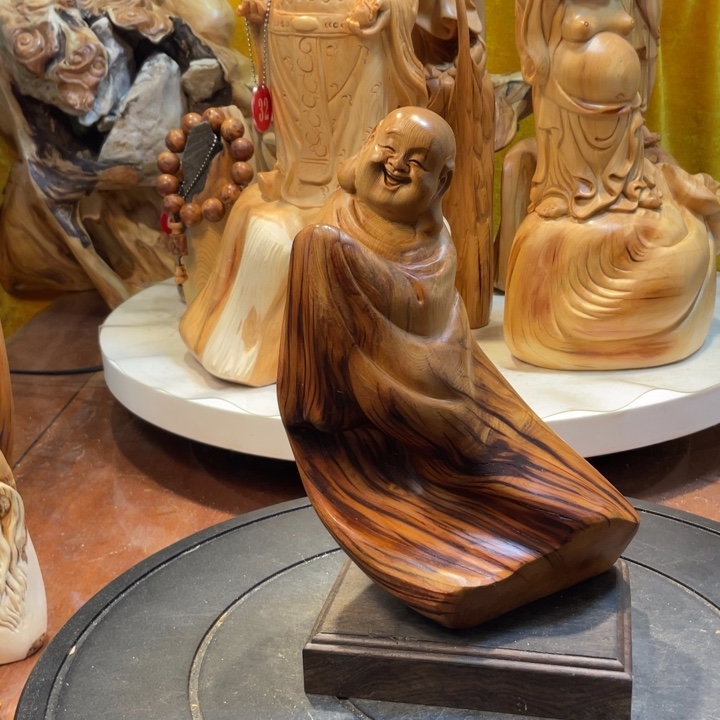 柏木（崖柏）崖柏   弥勒