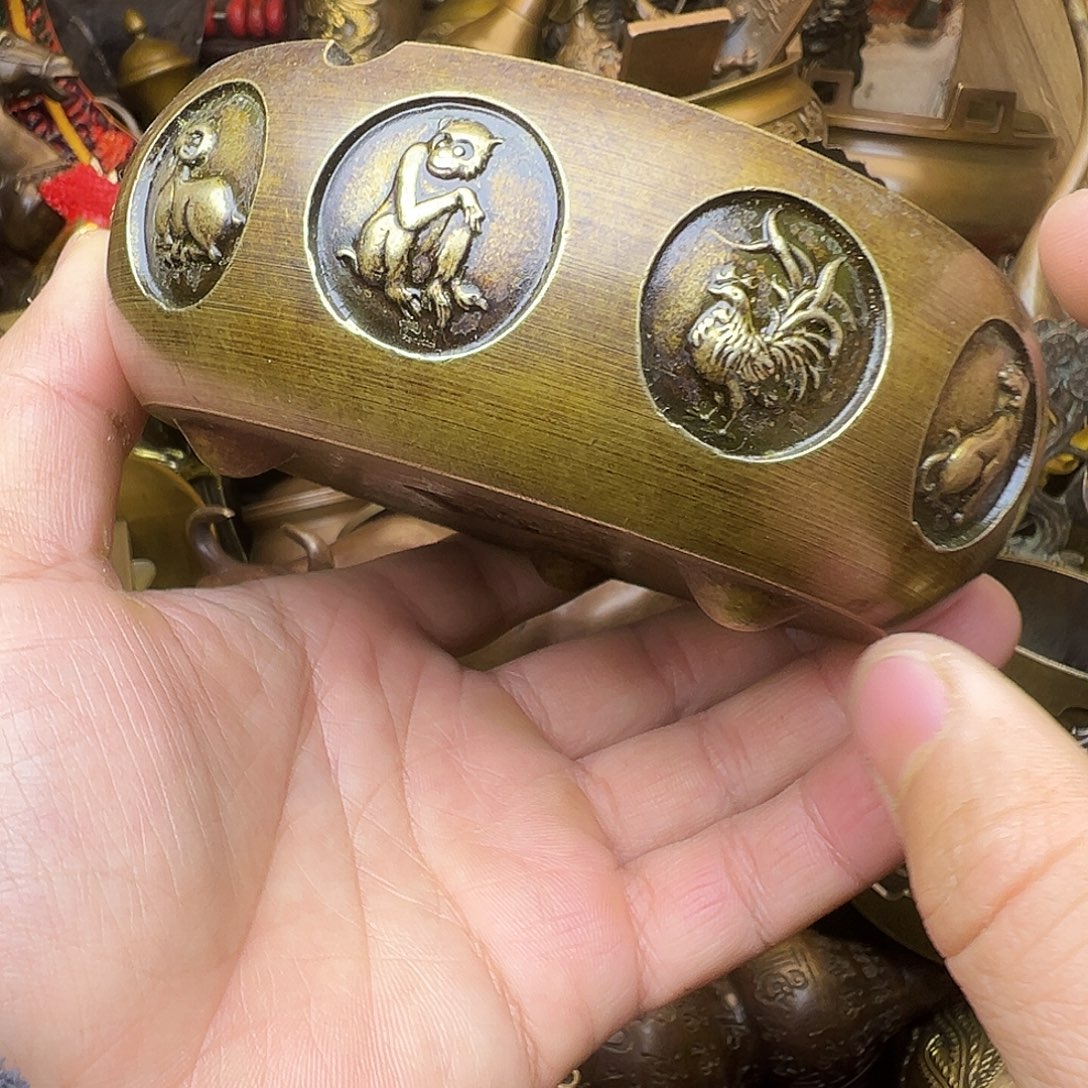 精品铜器，精美文玩