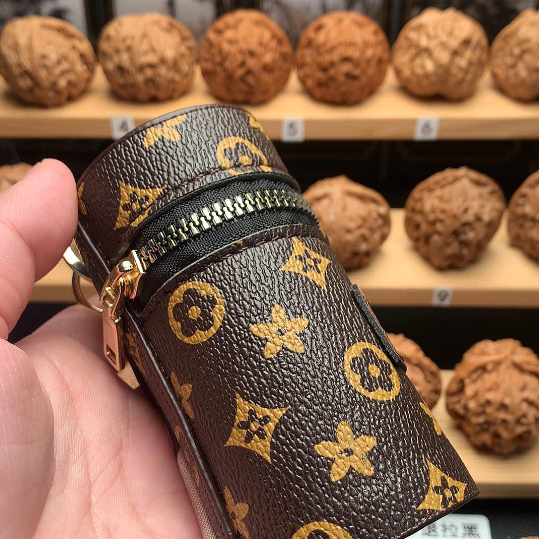 文玩核桃吊坠核桃包