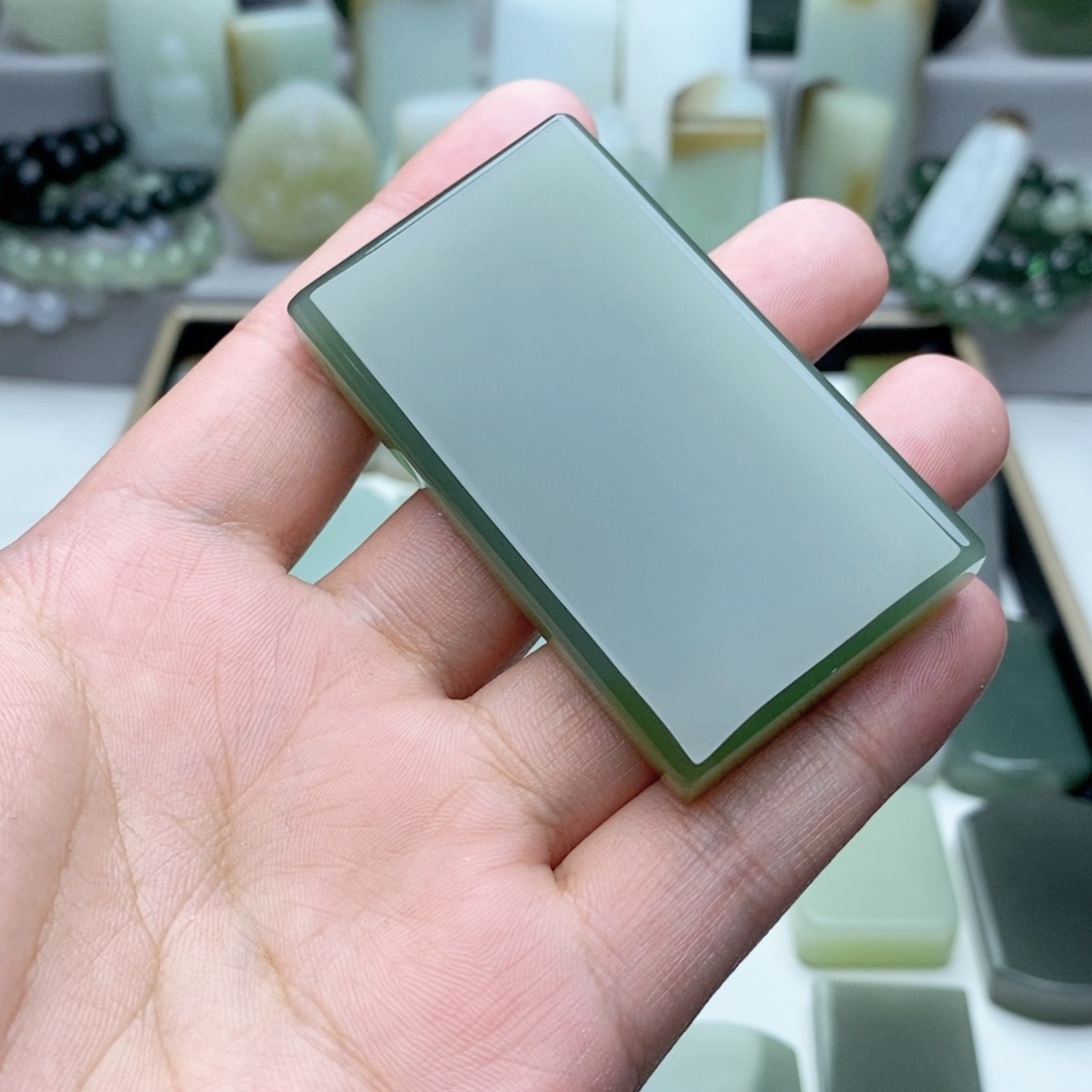 和田玉颈饰未镶嵌一