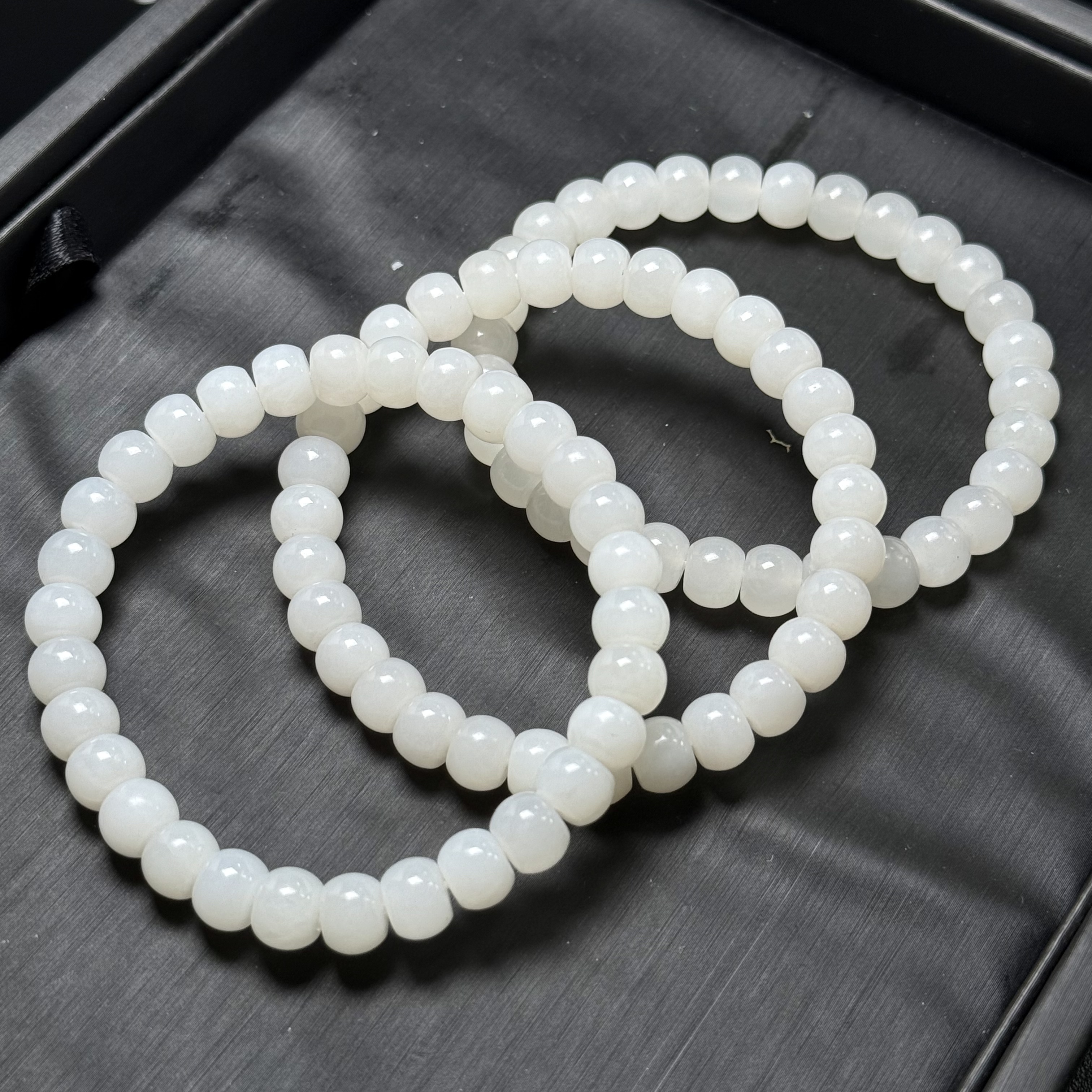 【老郑家】和田玉手串 约8mm (多样性发一件）2271