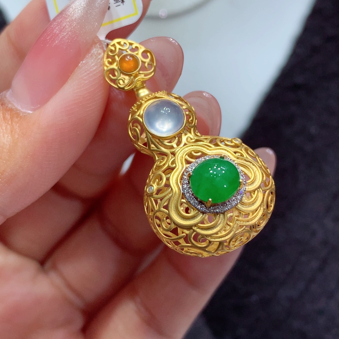 翡翠18K金镶嵌吊坠(不含链)