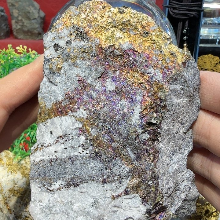 聚金阁天然金矿石原石摆件