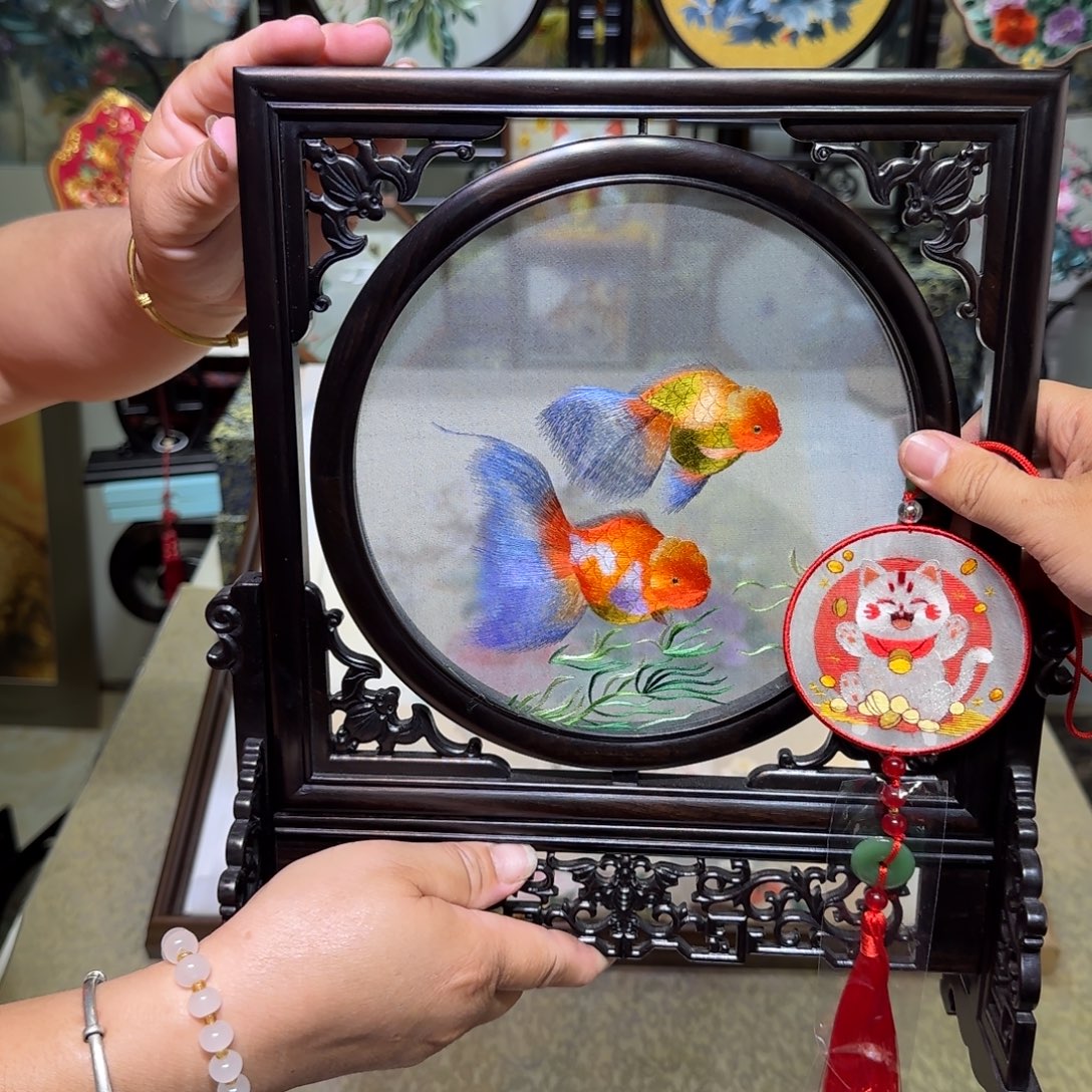 刺绣刺绣工艺精湛独特设计异色