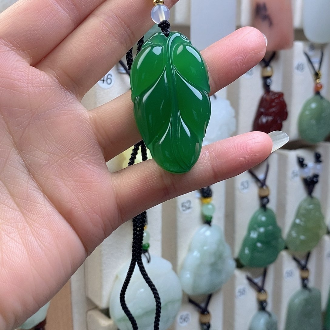 未镶嵌颈饰玛瑙/玉髓