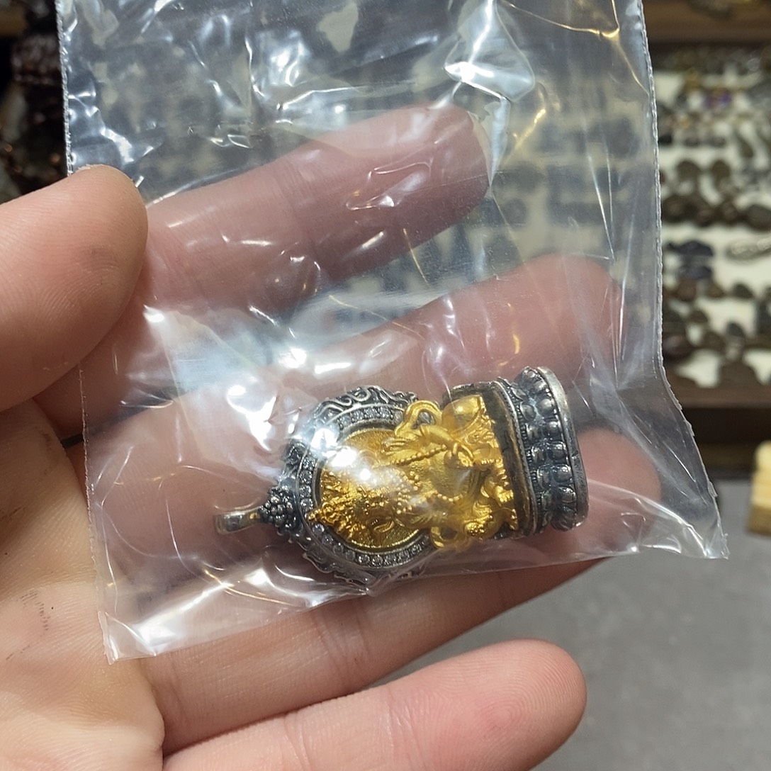 m***铜铁合金类哈哈哈哈哈哈