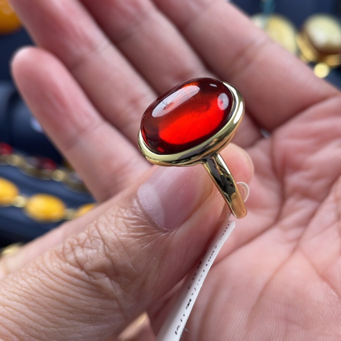 血珀戒指银S925镀金镶嵌