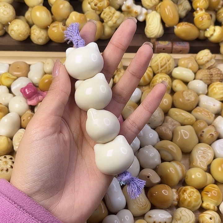 吊坠菩提根/象牙果卡30猫猫头