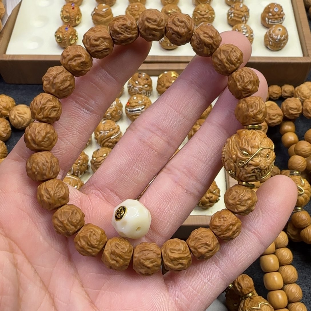 文***斌全品龙蛇➕龙蛇➕白珠奶酪