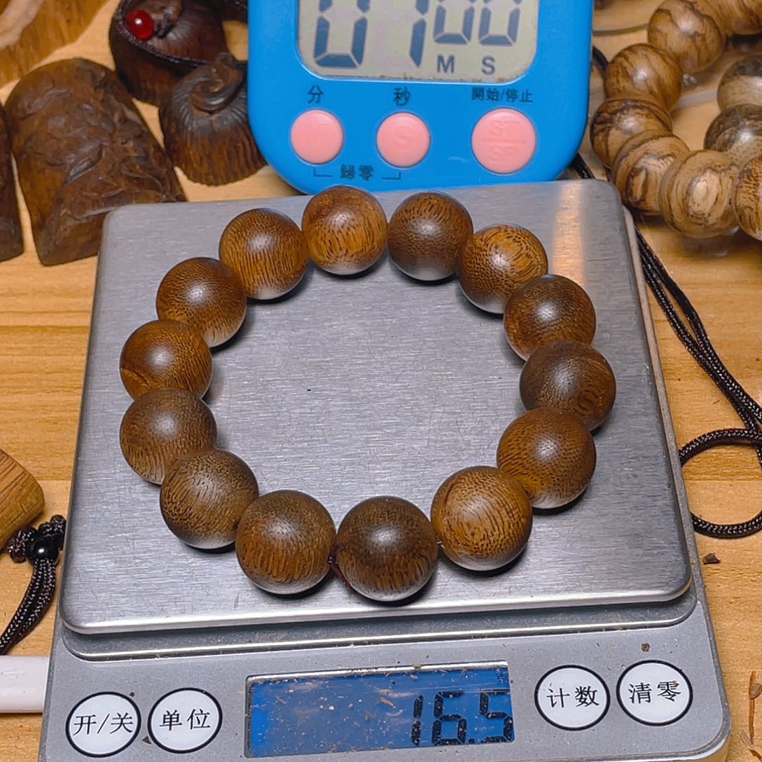 大***王沉香达拉干单圈手串16.5克