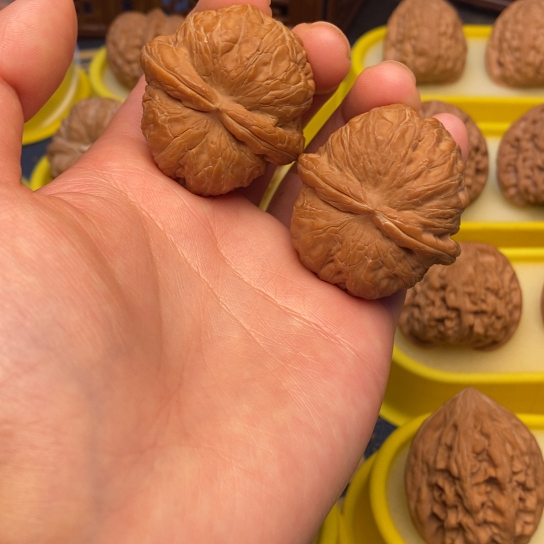 文玩核桃把件39元宝