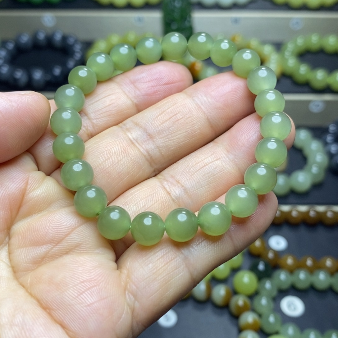 和田玉未镶嵌手串