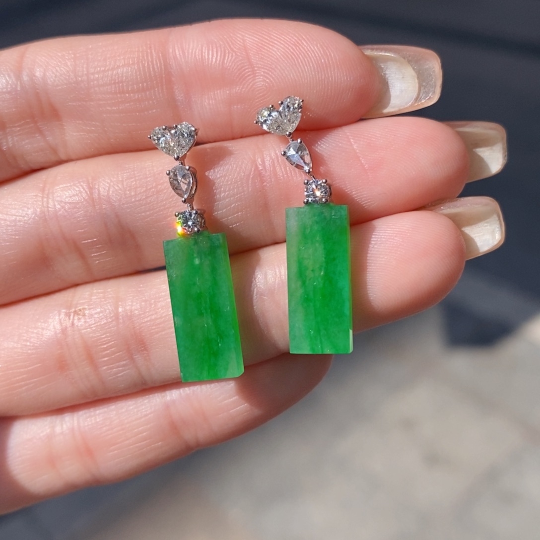 翡翠耳饰18K金镶嵌无事牌