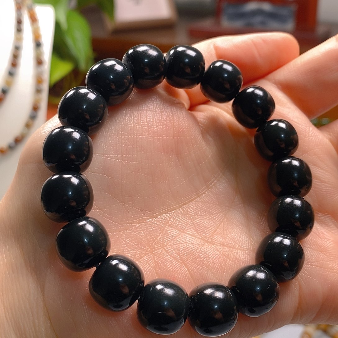 和田玉手串未镶嵌