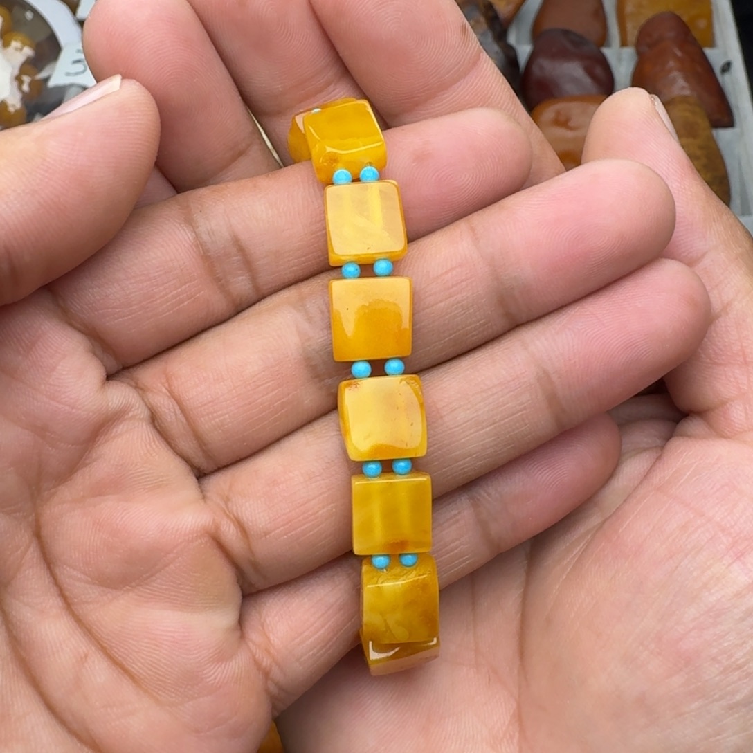 琥珀未镶嵌珠宝奇石天然蜜蜡