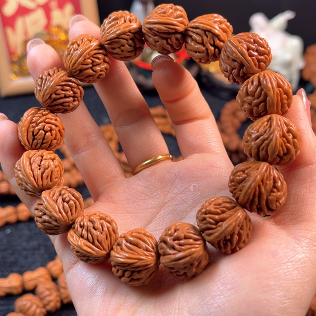 桃核手串A11链接手串