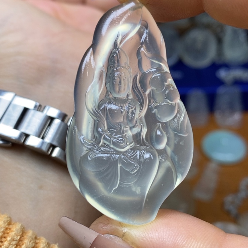 【闪购商品】蛇纹石玉颈饰未镶嵌