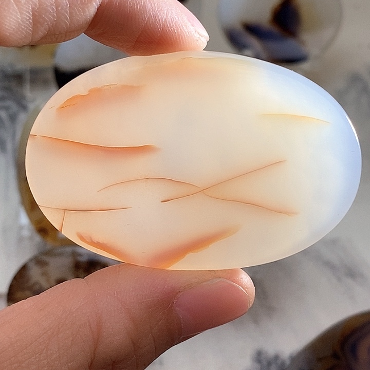 玛瑙/玉髓颈饰未镶嵌