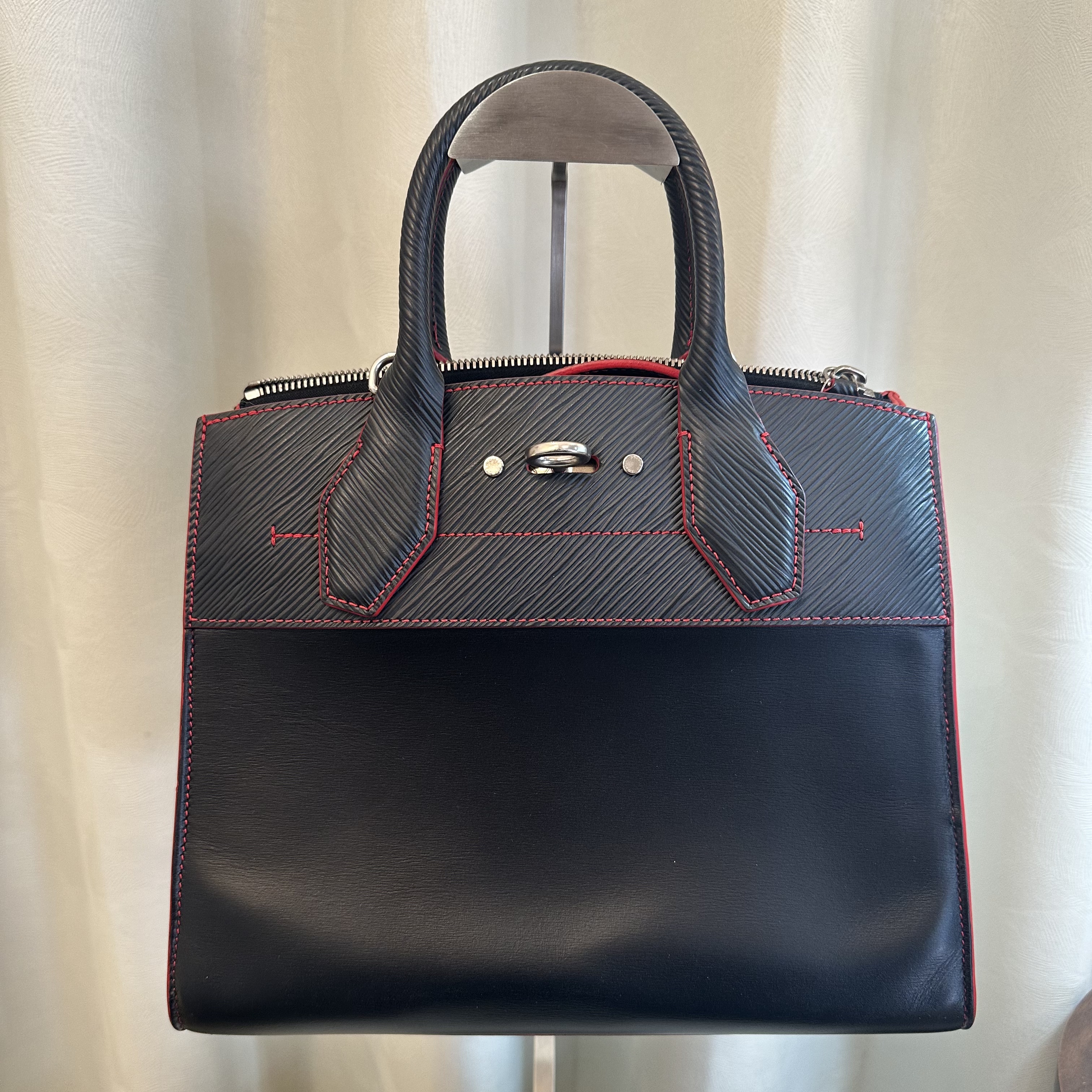95新 LouisVuitton/路易威登 路易威登 单肩 000024