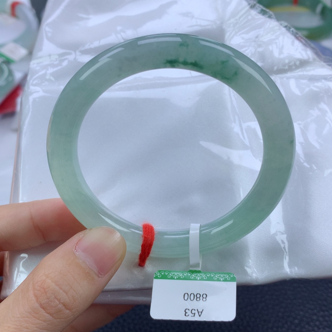 翡翠手镯未镶嵌53.3圆