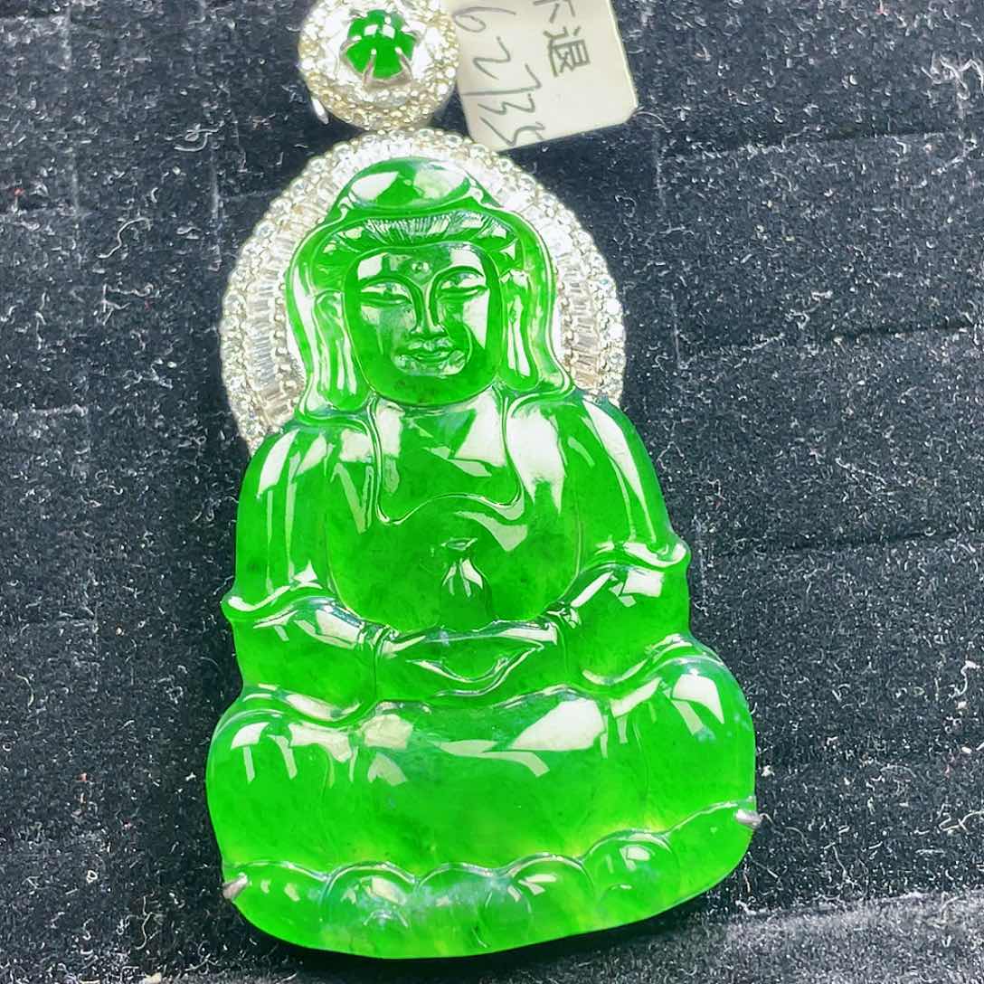 翡翠颈饰未镶嵌40，