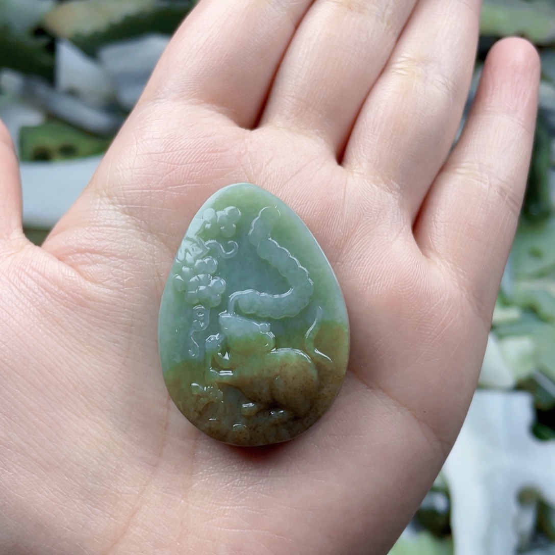 和田玉未镶嵌珠宝半成品