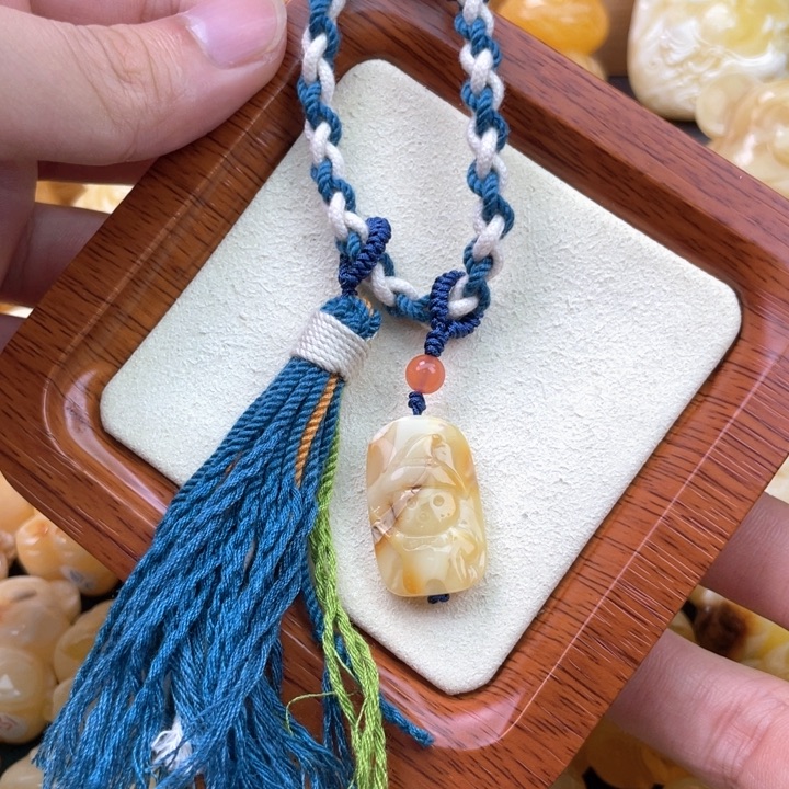 未镶嵌琥珀裸石蜜蜡