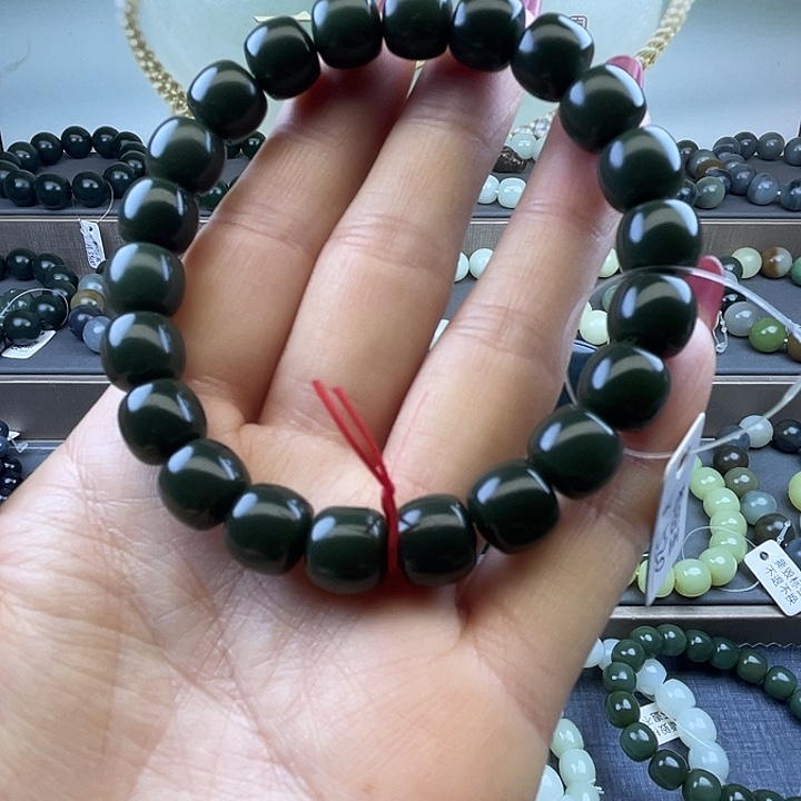 和田玉未镶嵌手链