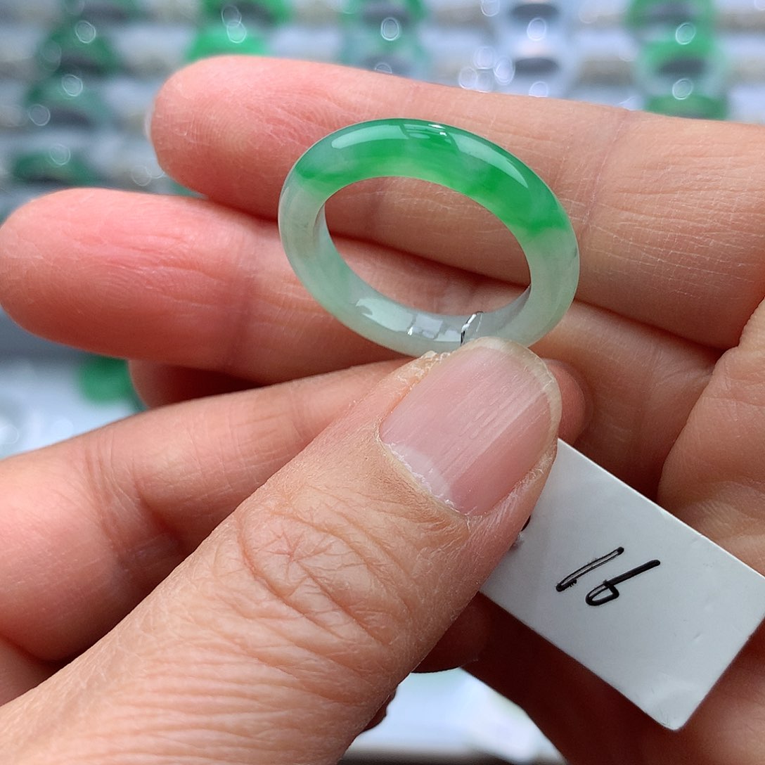 翡翠戒指未镶嵌16号