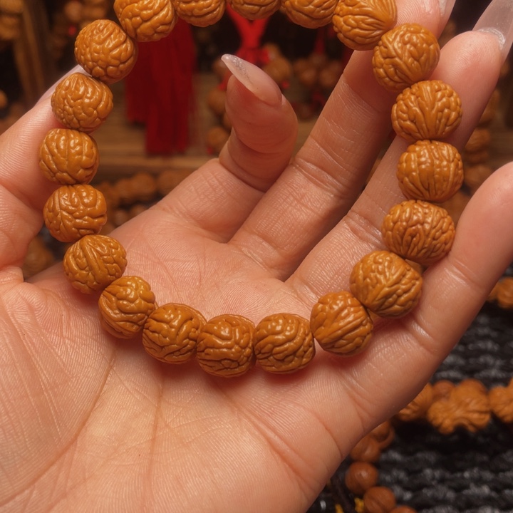 黑***秋菩提籽类龙纹桃枭手串