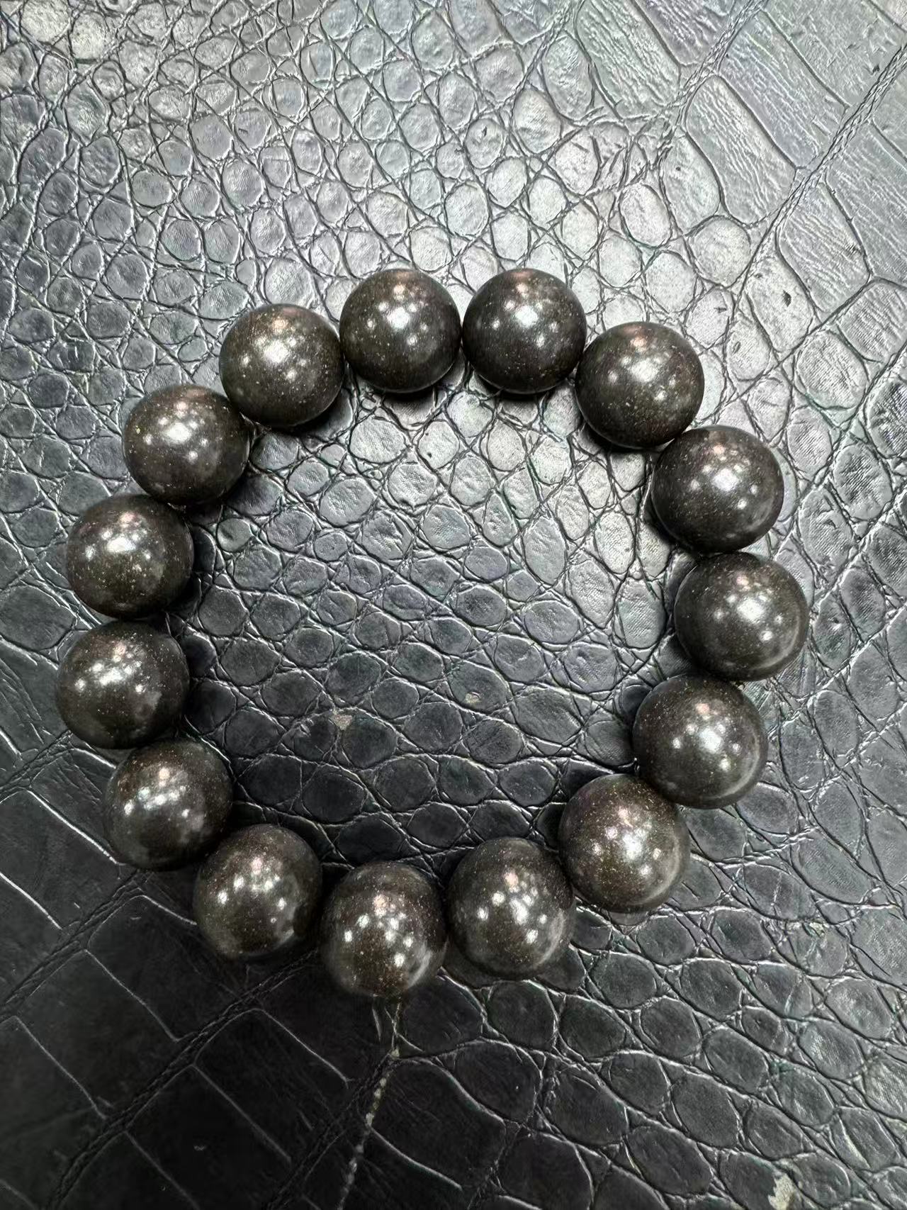 H42黑龙涎合香珠文玩手串15mm
