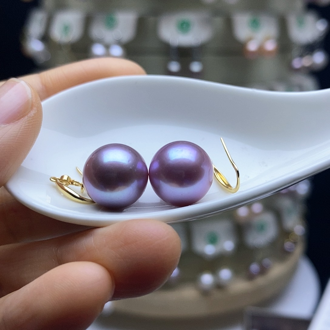 淡水珍珠耳饰18K金镶嵌兰**质